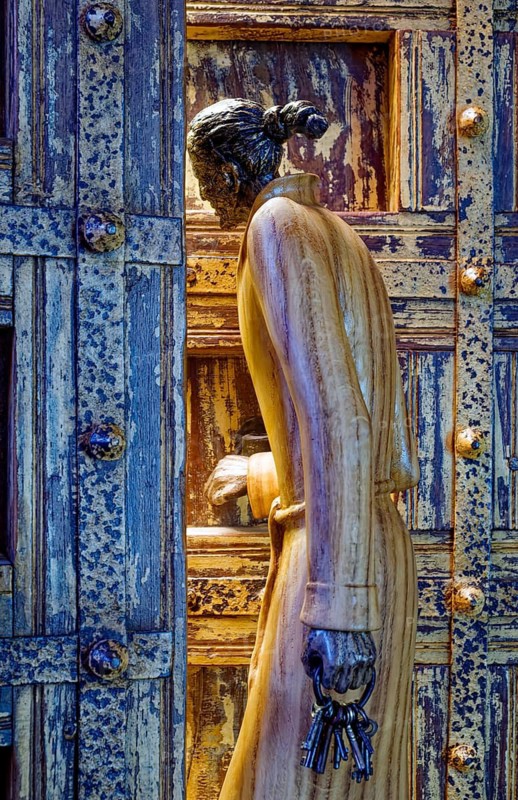 Figure of Peter at the Gate of Heaven, Naumburg Evangelical Lutheran City Church St. Wenzel, interior view, market square, Naumburg, Saxony-Anhalt, Germany
