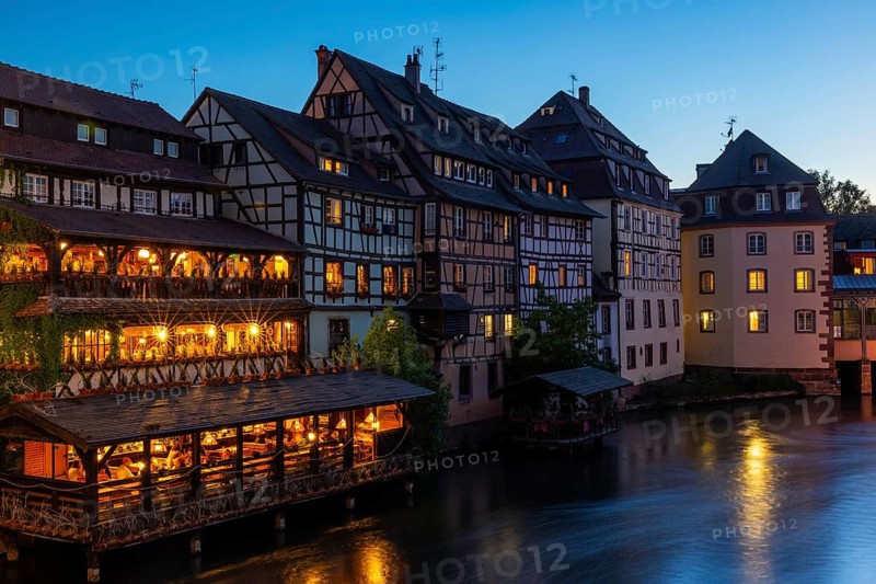 Ill, water, wine bar, half-timbered houses, Blue Hour, Petite France, Strasbourg, Alsace, France