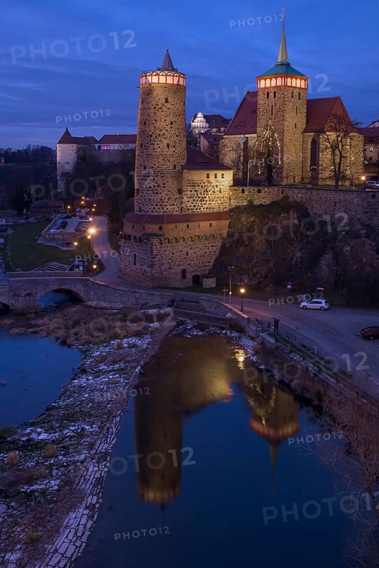 Wendisch Tower and late Gothic St. Michael's Church in the old town, reflected in the Spree at dusk, Bautzen, Upper Lusatia, Saxony, Germany