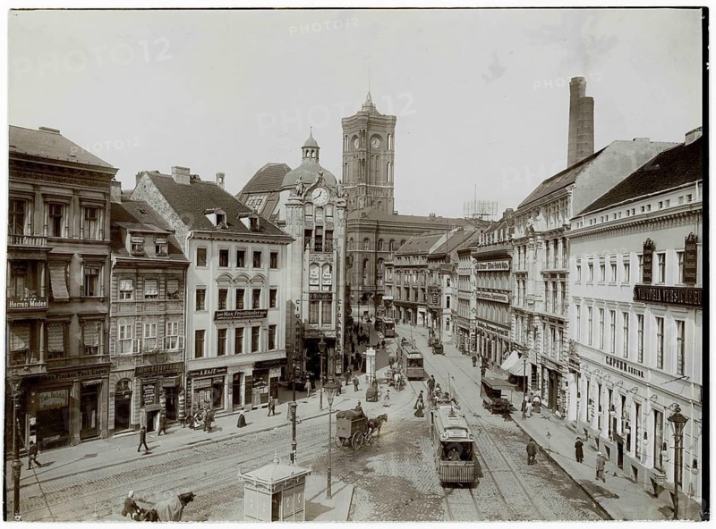 Molkenmarkt, Berlin, Historic street scene with trams and vehicles in an urban environment, Red Town Hall, around 1910, Oskar Sparke