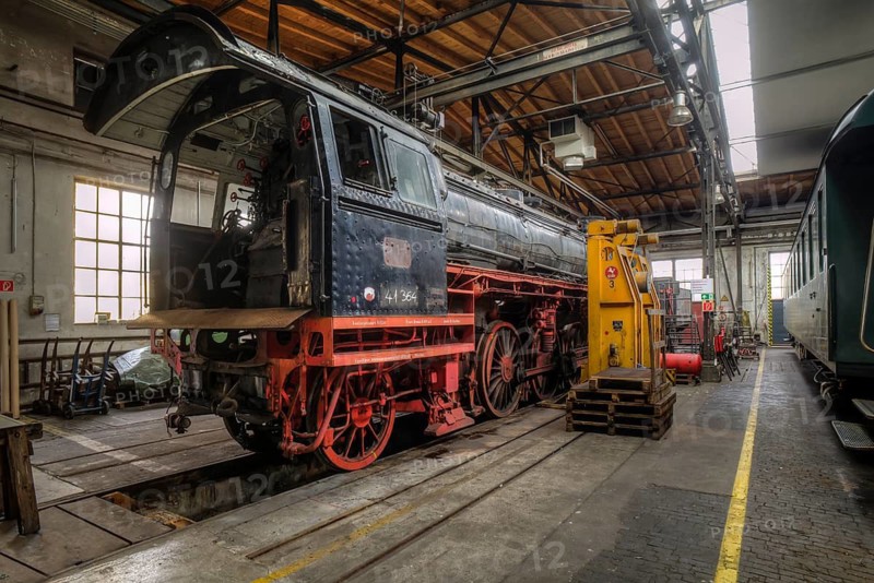 Repair of a freight locomotive, 41 364, built 1937-1941, Deutsche Reichsbahn-Gesellschaft, Bahnpark, Eisenbahnmuseum, Augsburg, Swabia, Bavaria, Germany
