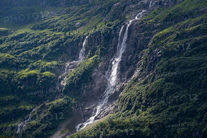 Schmadribachfall waterfall, Bernese Alps, Bernese Oberland, Switzerland