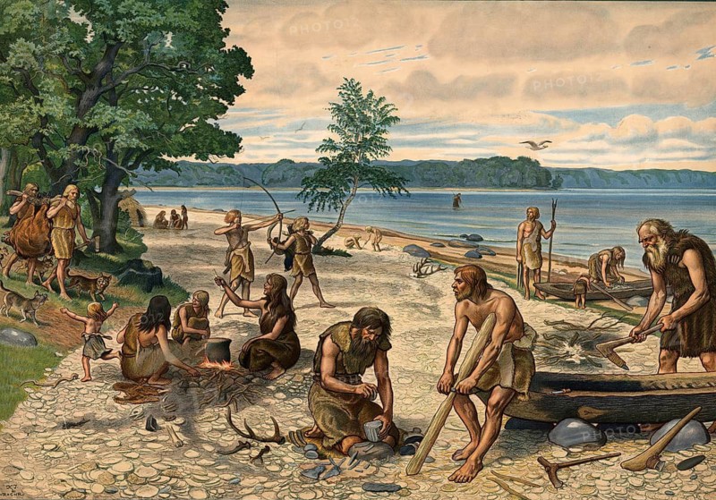 Historical presentation from 1907, settlement of the Ertebolle culture, a Neolithic hunter-gatherer group that lived in northern Europe around 5400 to 4000 BC. Everyday life of these people on the shore, including activities such as boat building, fishing with bows and arrows, cooking and tool making, school painting, illustration, reproduction of a model from the 19th century. School picture, mural, authentic, file restored for optimal use, exact date of original unknown, historical