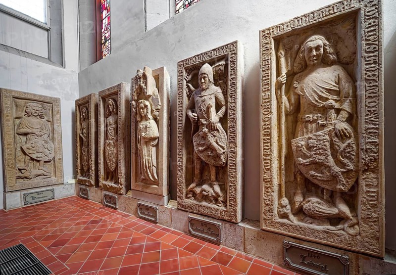 Grave slabs of the Thuringian Landgrafenl, Georgenkirche am Marktplatz, baptism church of Johann Sebastian Bach, interior photo, Eisenach, Thuringian Forest, Thuringia, Germany
