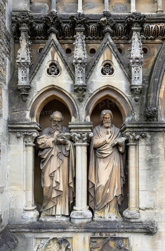 Stone statues of saints Matthew and Mark, parish church of St John the Baptist, Frome, Somerset, England, UK sculptor James Forsyth 1860s