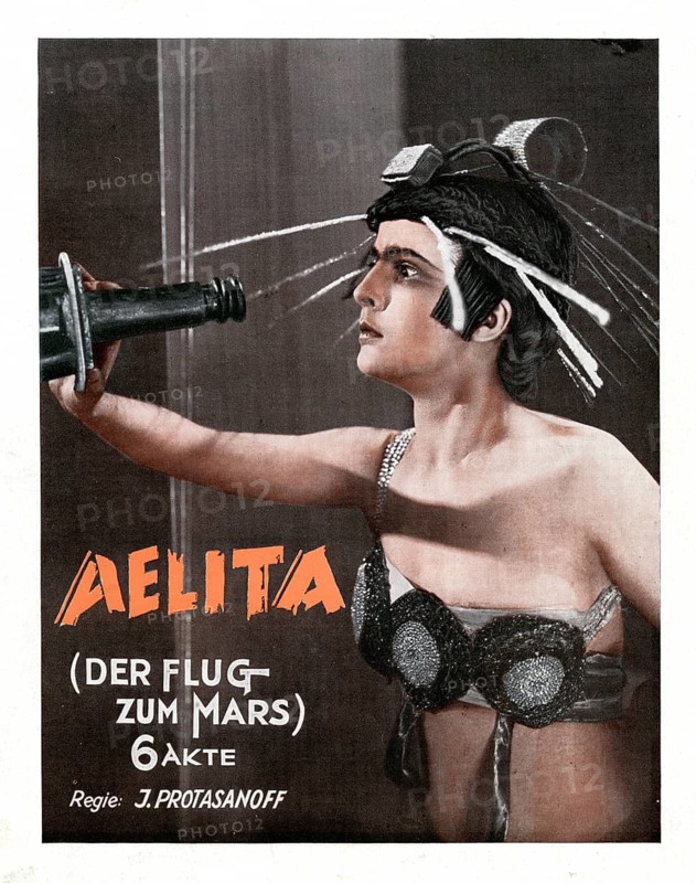 AELITA, Soviet, silent film, first science fiction film, avant-garde, Yakov Protasanov, based on the novel by Tolstoy, color film poster for the film Aelita, shows a futuristic appearance with Mars motifs, cover, German film program, Flight to Mars, 1924