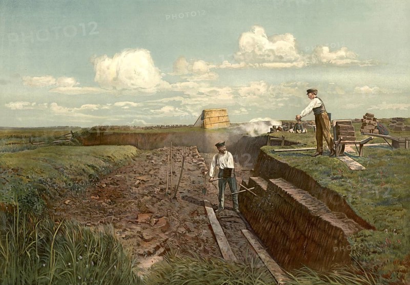 Men extracting peat, the manual work of cutting peat with tools such as shovels. A worker stands on the bottom of the moor and uses a special peat spade to stick out even, cuboid pieces from the exposed peat wall, school picture, illustration, reproduction from a model from the 19th century. School picture, mural, authentic, file restored for optimal use, exact date of original unknown, historical