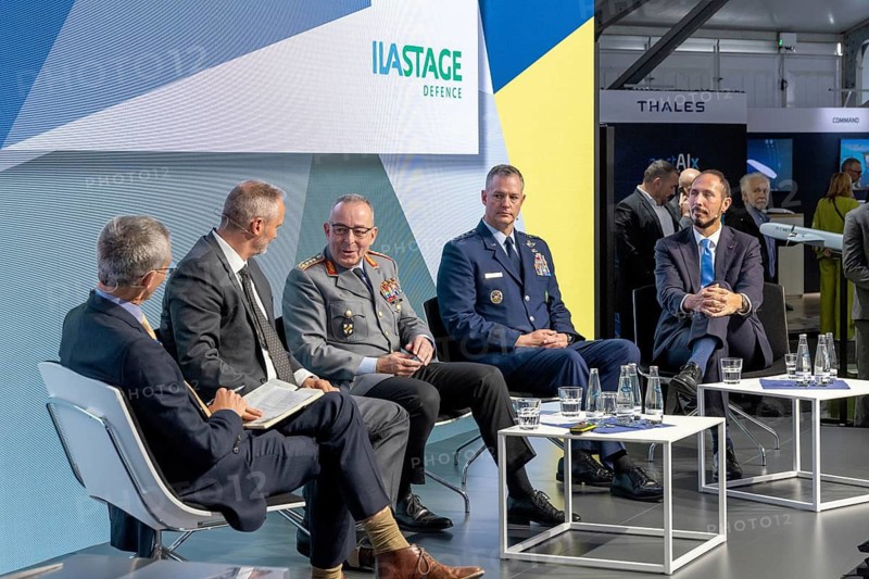 Robert Wall, Executive Editor of Defence & Space at Aviation Week, General Carsten Breuer, Inspector General of the Bundeswehr, Alexus G. Grynkewich, U.S. European Command and NATO Supreme Allied Commander Europe (SACEUR), Orlando Sanchez Jr, President at Lockheed Martin Aeronautics, Dr Michael Schoellhorn, President of the German Aerospace Industries Association (BDLI) at the SACEUR discussion organised by Atlantik-Brücke – International Aerospace Exhibition (ILA), Berlin ExpoCenter Airport, Schönefeld, 11 June 2026