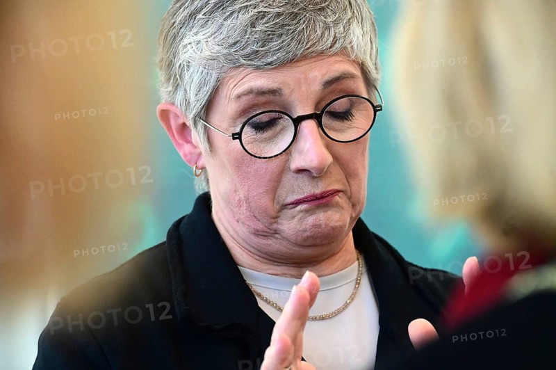 Britta Hasselmann talking to journalists following the usual Tuesday statement from Alliance 90/The Green Group in the Bundestag: Group leader Britta Hasselmann explains her positions on current topics of the session week