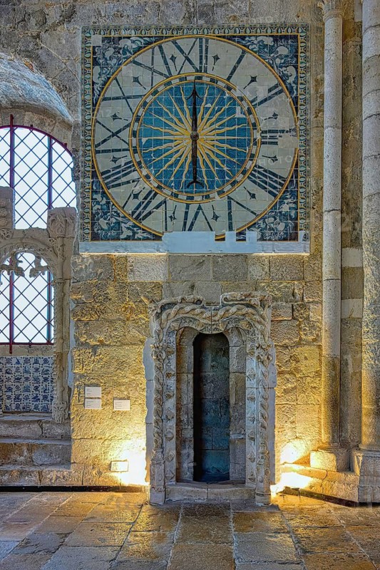 Sao Joao de Alporao Church, Clock, Santarem, Ribatejo, Portugal