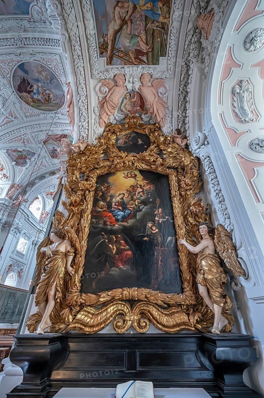 Altar of Saint Gertrude of Helfta with the Jususkind, painted 1687 by Johann Heiß, 1640 to 1704, parish church of the Assumption of Mary, 17th century Baroque architecture, Garsten, Upper Austria