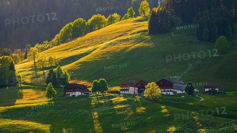 Rain, sunshine, Prague, Bolzano, Dolomites, Italy