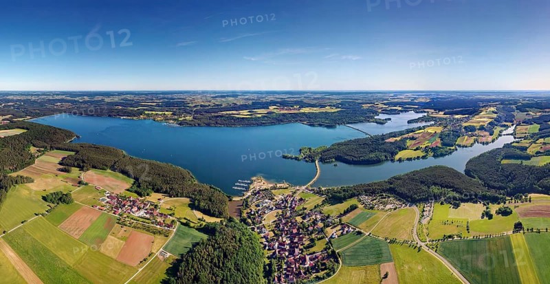 Aerial view, left Großer Brombachsee, right back Kleiner Brombachsee, right front Igelsbachsee, behind peninsula with Griesbruck and Markt Absberg, middle front end there on the lake, left of it Ottmansberg, Franconian Lake District, Still Waters, Surrounding area, Weissenburg-Gunzenhausen district, Middle Franconia, Franconia, Bavaria Germany