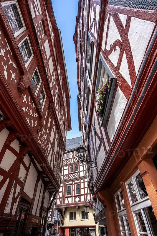 The wine town of Bernkastel-Kues on the Middle Moselle, alleys on the medieval market square with gabled half-timbered houses, historic, Germany