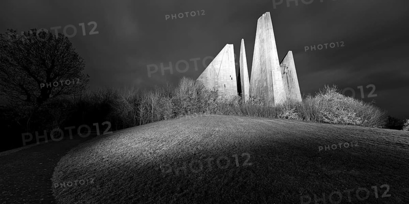 Friedland Memorial, Memorial to German returnees and expellees at night, Friedland, Lower Saxony, Germany