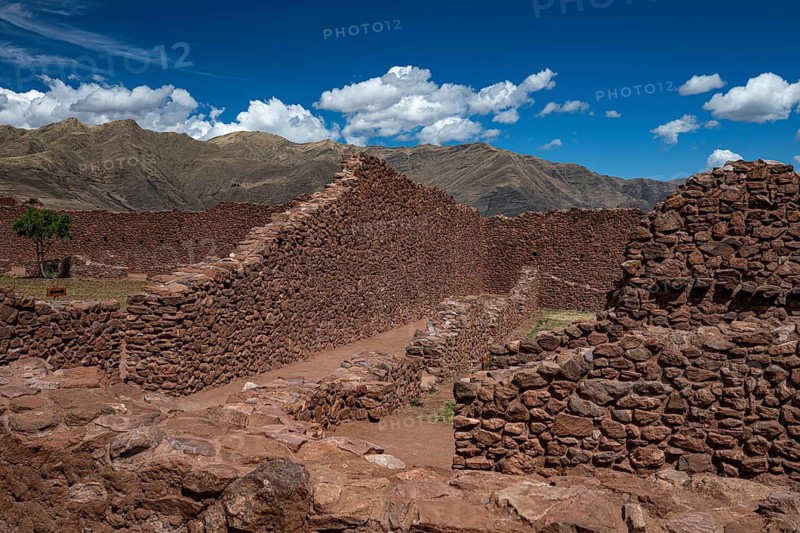 Pikillacta archaeological site, Wari culture, also Huari culture, pre-Inca complex, Urubamba Valley, Cusco region, Andes, southern Peru, Peru, South America
