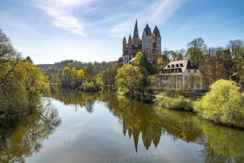 The Lahn and the cathedral in Limburg an der Lahn, Hesse, Germany