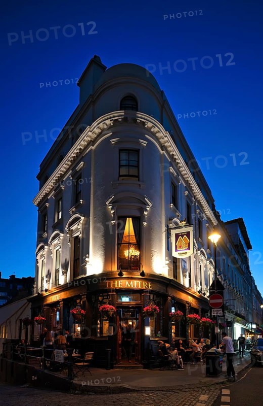 Night view of pub THE MITRE, blue hour, Kensington, London, England, Great Britain, Great Britain