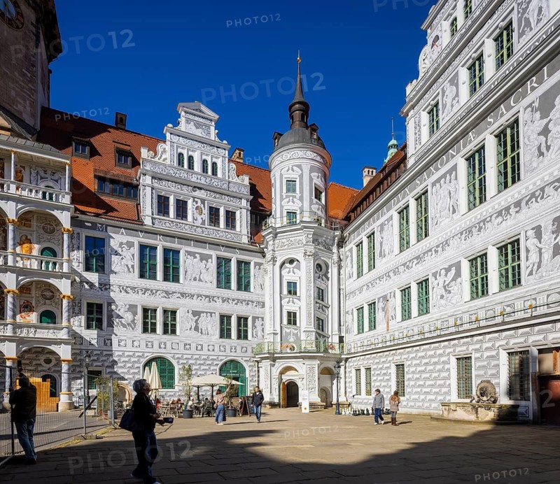 Residenzschloss, Altan and Sgrafitti in the large castle courtyard, Dresden, Saxony, Germany