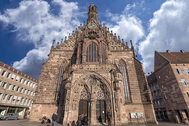 Church of Our Lady, built as a hall church from 1352 to 1362, Nuremberg, Hauptmarkt, Middle Franconia, Bavaria, Germany