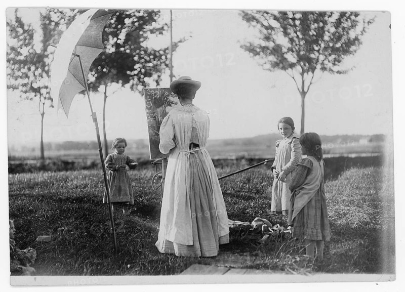 Dachau, Bavaria, painting woman, easel, art painting, leisure, helping farmers, A woman painting with children outdoors in a clearing, Philipp Kester, around 1906