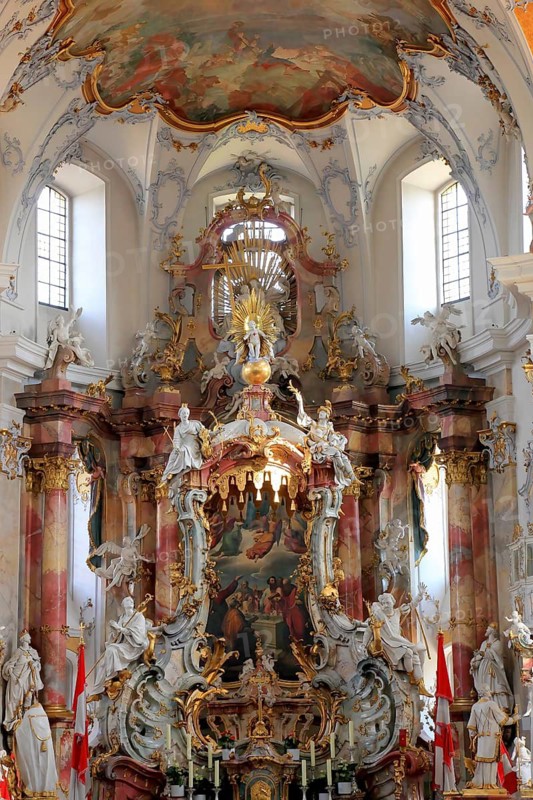High altar in the Vierzehnheiligen Basilica, Bad Staffelstein, Lichtenfels district, Upper Franconia, Bavaria, Germany. The church, built according to plans by Balthasar Neumann, is dedicated to the fourteen emergency workers