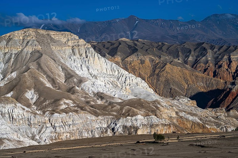 Mountain landscape, erosion landscape near Lo Manthang, evening light, Mustang, Upper Mustang, former kingdom, Himalayas, Nepal