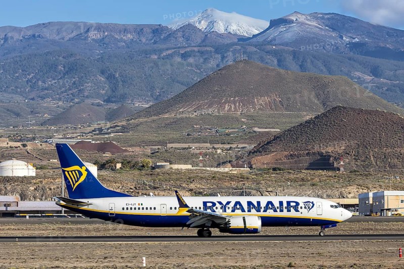 A Ryanair Boeing 737-8-200 MAX aircraft with the license plate EI-IJY at Tenerife airport, Spain