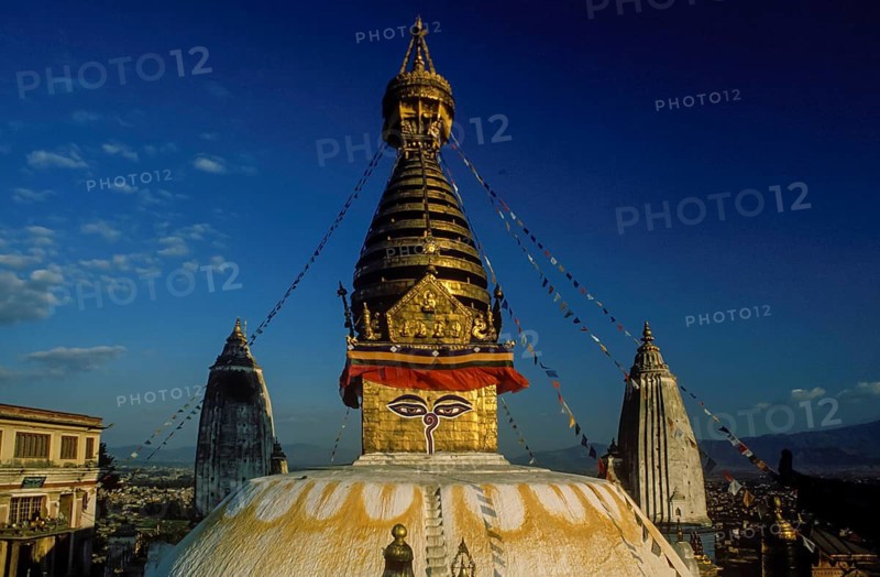 Swayambhunath Stupa, (monkey temple), Bhatapur, Kathmandu, Nepal