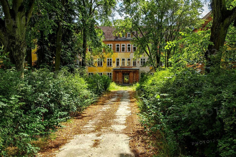 Former Pulmonary Hospital and Lost Place Heilstätte Grabowsee building complex, Oranienburg, Brandenburg, Germany