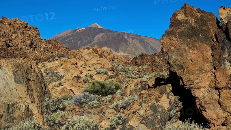 Barren, rocky volcanic landscape under a clear blue sky, Teide, Parque Nacional del Teide, Teide National Park, volcano, volcanism, UNESCO World Heritage Site, Tenerife, Canary Islands, Spain