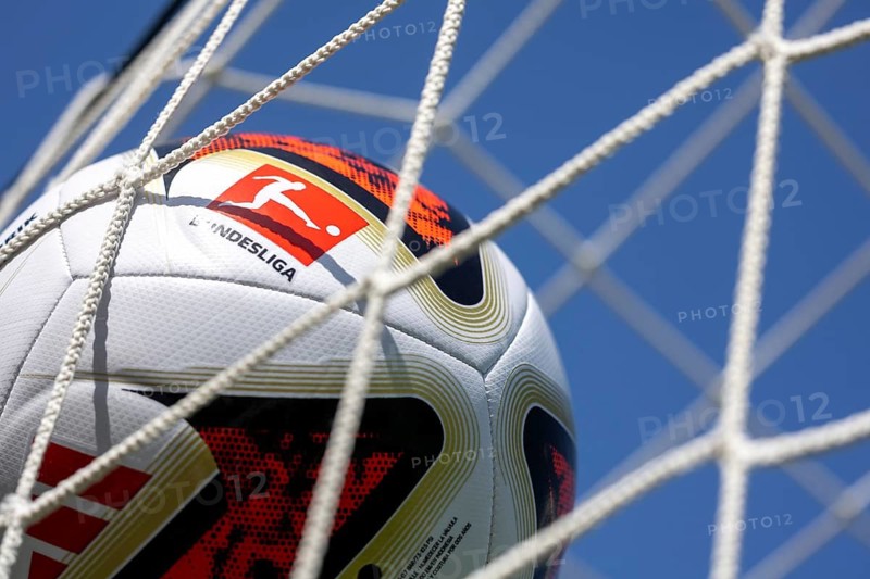 Close-up of the match ball (adidas Bundesliga 26/27 Torfabrik) for the 2026/27 Bundesliga season (illustrative image)