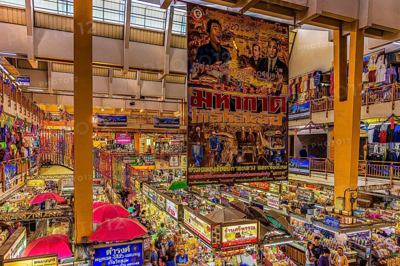Convenience Shopping Center, Kad Luang Warorod Market, Chiang Mai Thailand