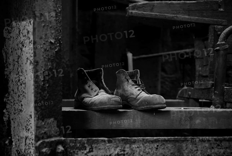 Interior view, old pair of shoes, still life, Victoria Shaft, Museum, Geevor Tin Mine, tin mine, mining, Pendeen, Trewellard near St Just in Penwith, black and white, Cornwall, England, Great Britain, Great Britain