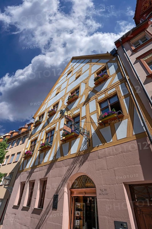 Historic half-timbered house, dated 1390, conversions from 1600, today the seat of the Friends of the Old Town Nuremberg, Weißgerbergasse 10, Nuremberg, Middle Franconia, Bavaria, Germany