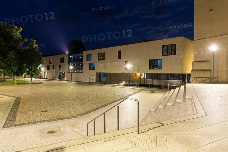 Atmospheric night view, courtyard of the castle with the Protestant Academy, Luther city Wittenberg, Saxony-Anhalt, Germany