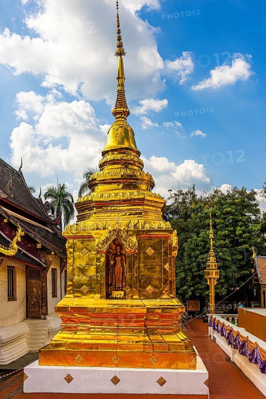 Gilded Chedi Temple Tower, Stupa, in Wat Phra Singh Buddhist Temple, Chiang Mai Old City Center, Chiang Mai Province, Thailand