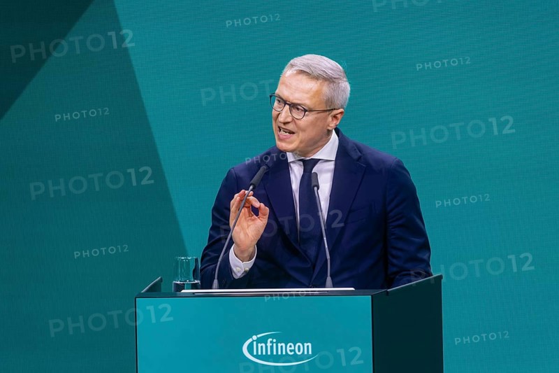 Infineon Smart Power FAB opened in Dresden. Federal Minister for Digital and State Modernization, Dresden, Saxony, Germany