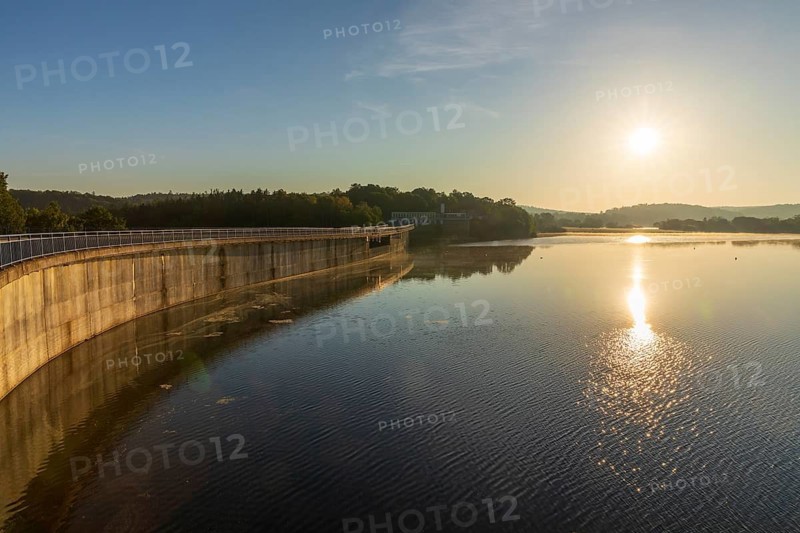 Sunrise with morning fog at the Pöhl Reservoir, Vogtland, Saxony, Germany