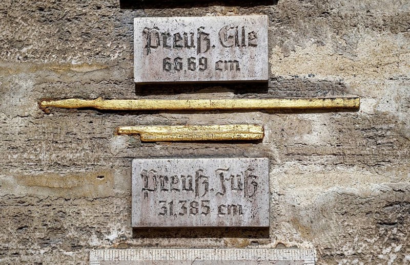 Prussian Elle and Prussian foot, marking at the town hall, size measure, market square, spa town, Bad Langensalza, Thuringia, Germany