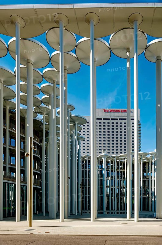 Säulengarten, SAB Forum, Neubau Sächsische Aufbaubank, Leipzig, Saxony, Germany
