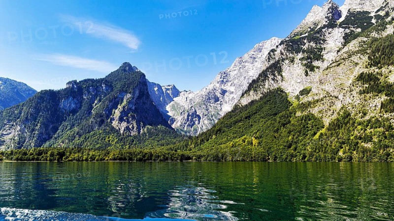 Königssee, wooded shore, Watzmann massif, Watzmann east face, Cirrus in summer, Germany