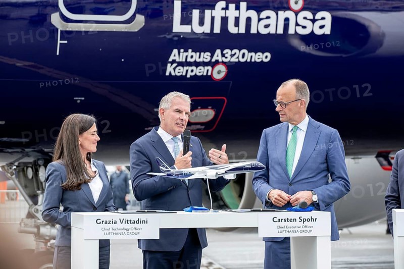 Grazia Vittadini (CTO of the Lufthansa Group), Carsten Spohr (CEO of the Lufthansa Group), Friedrich Merz, Federal Chancellor – International Aerospace Exhibition (ILA), Berlin ExpoCenter Airport, Schönefeld, 10 June 2026