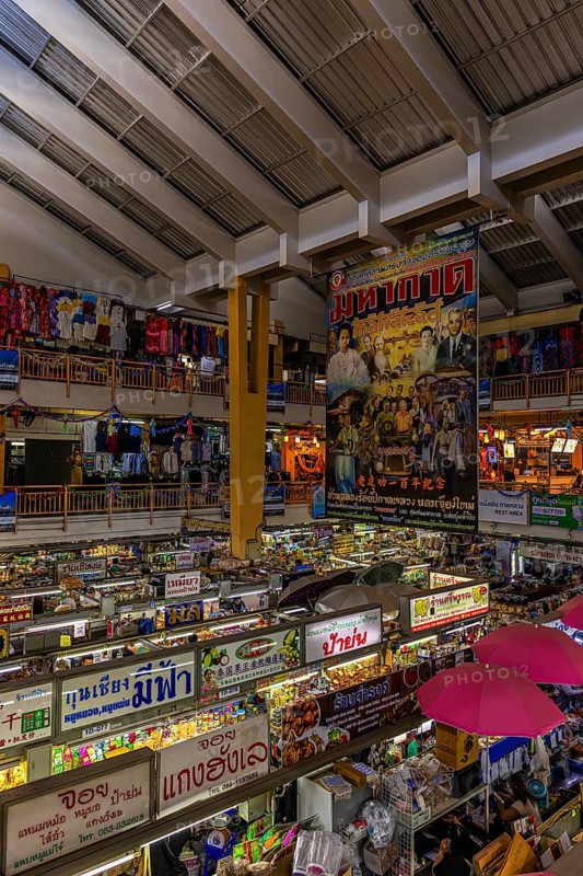 Convenience Shopping Center, Kad Luang Warorod Market, Chiang Mai Thailand