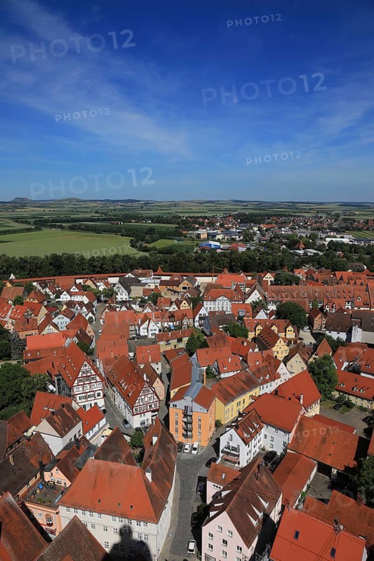 Old town, city view from above, from Daniel church tower, Nördlingen, Nördlingen, Donau-Ries district, Swabia, Bavaria, Germany