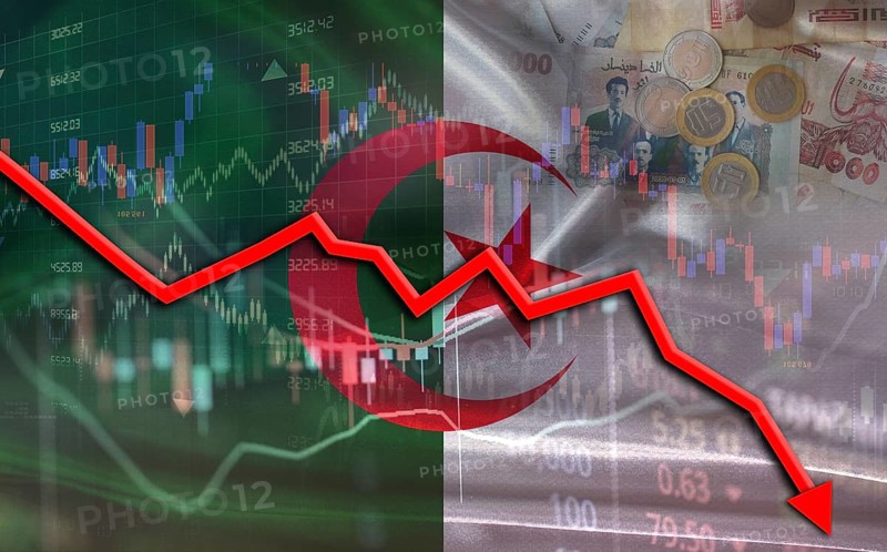 Algeria financial fall on economy market. Algerian financial crisis on economic graph