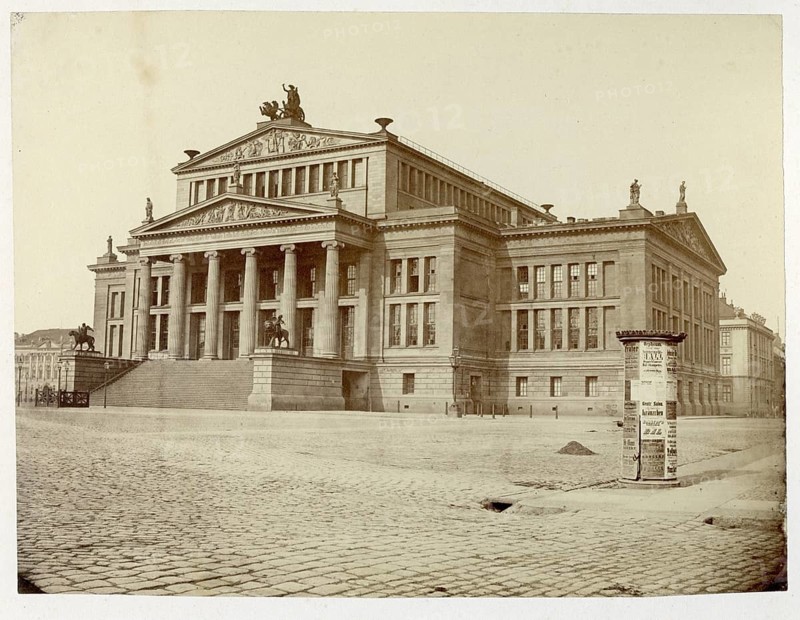 Großes Schauspielhaus, Gendarmenmarkt, Schinkel, Berlin, Mitte, theatre, concert hall, imposing, colonnade-like historic building with statues on a paved square, advertising column, around 1870