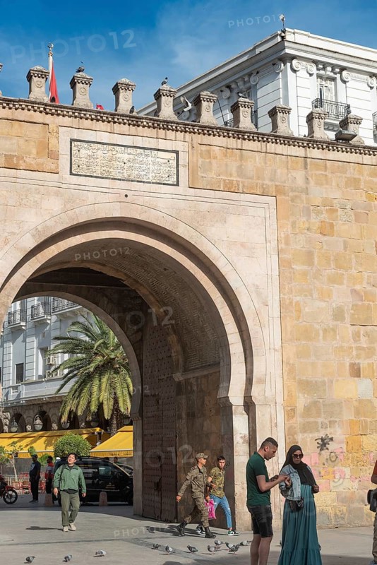 Tunis, Tunisia. 24th May 2024 The old Bab el Bhar a historical city gate and landmark dividing the Medina from the Modern City or Ville Nouvelle in Tunis, the capital of Tunisia, North Africa