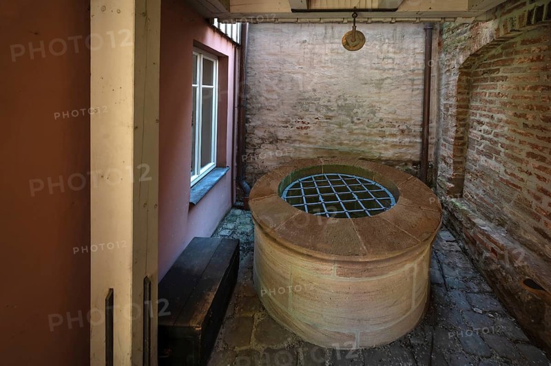 Historic fountain in a courtyard, Nuremberg, Middle Franconia, Bavaria, Germany