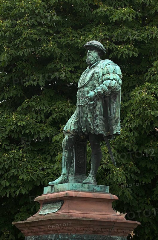 Statue, monument in honor of Duke Christoph of Württemberg, Königsstraße, Stuttgart, Baden-Württemberg, Germany